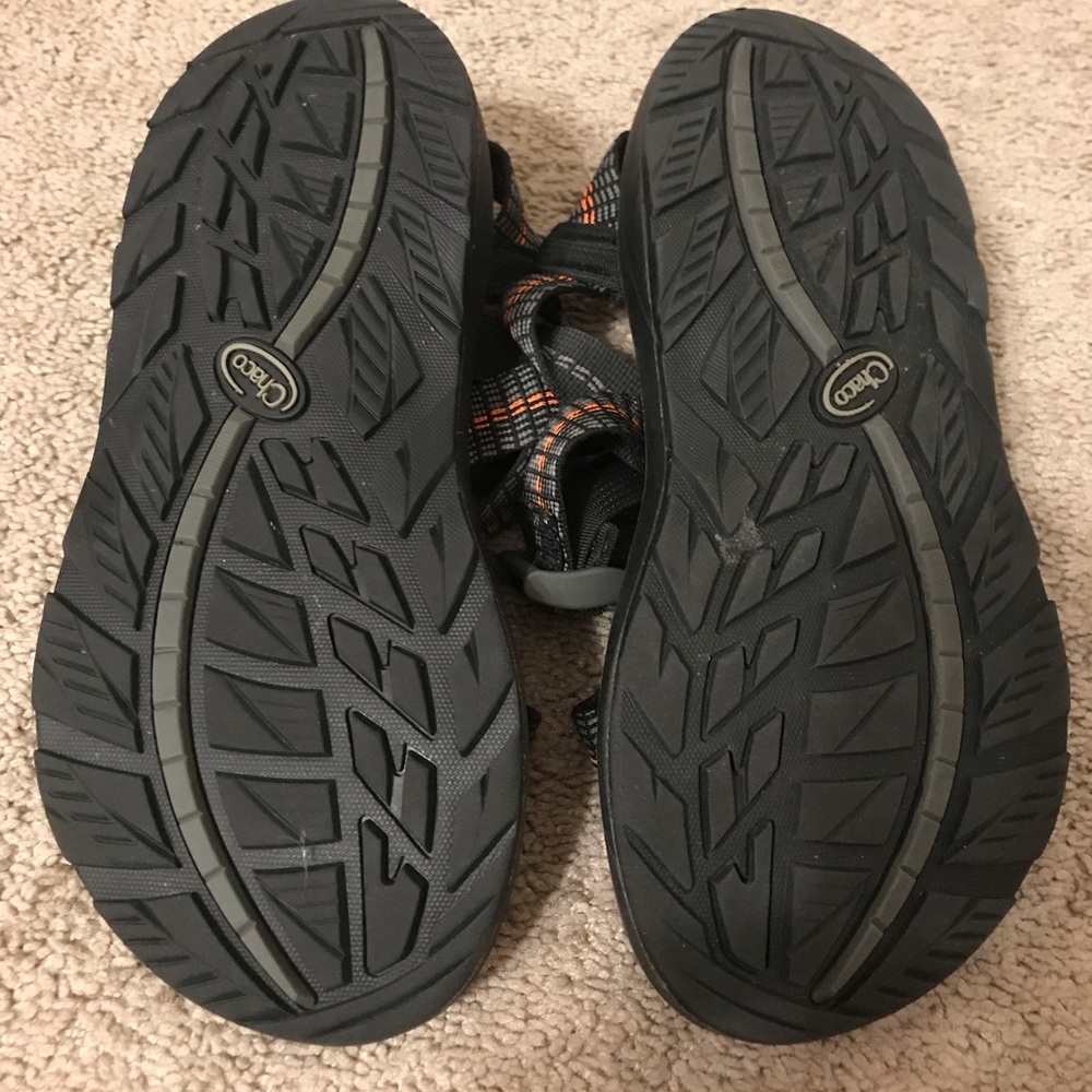 Chaco Excellent Condition - Picture 3 of 3
